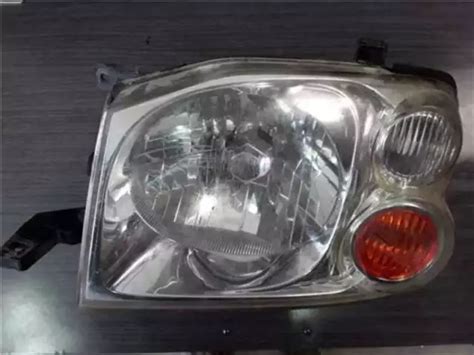 Faro Izquierdo Para Nissan Navara Tdi Pickup D Eur