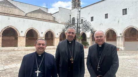 Conferenza Episcopale Pugliese L Arcivescovo Di Bari Bitonto Giuseppe