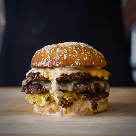 [homemade] Triple Cheeseburger R Food