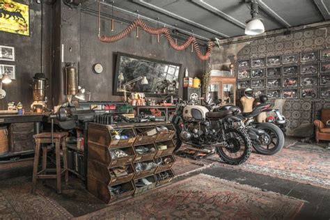 Cool Motorcycle Garage