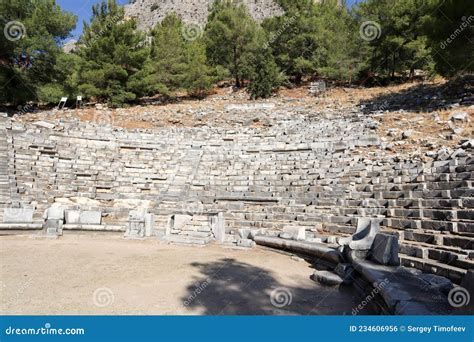 Ciudad Antigua Y Yacimiento Arqueol Gico Priene En Turqu A Ruinas De Un