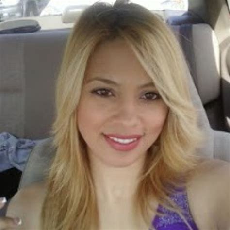 Stream Jennifer Torres Diaz Music Listen To Songs Albums Playlists