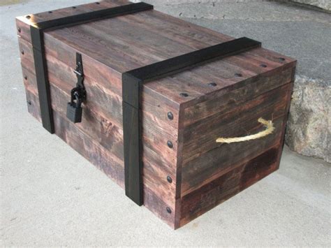 395251 900675 Pirate Chest Diy Chests Diy Pirate Treasure Chest