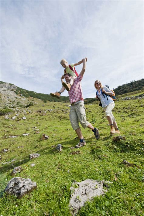 Sterreich Salzburger Land Filzmoos Familienwandern Auf Der Alp