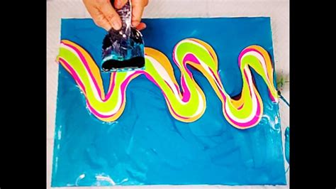 (387) EASIEST ACRYLIC POURING SWIPE TECHNIQUE EVER! | Acrylic pouring ...