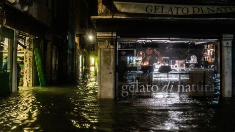 What happened when Venice, the 'Floating City,' sank | Grist