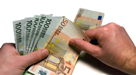 Bonus Fino A 1800 Euro In Busta Paga E Niente Versamenti Iva Per 2021