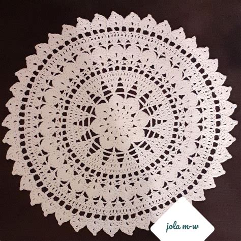 Oval Flower Doily Table Runner Pattern By Kristines Crochets Artofit