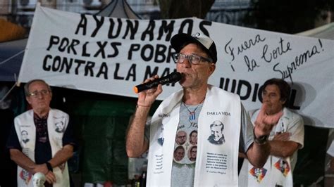 El Cura Que Se Niega A Darle Comida A Quienes Votaron A Milei Redobló La Apuesta No Duran 4 Años