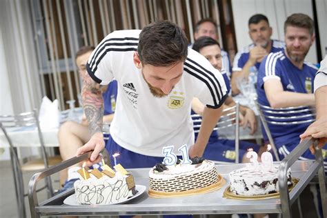 Messi cumple 34 años vuelve a festejarlo con la Selección Argentina