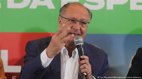 Alckmin anuncia nomes da equipe de transição para o novo governo