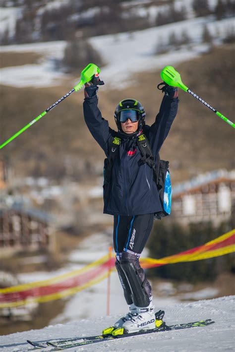 A Guide to Essential Ski Gear: Outfitting Yourself From Head to Toe - Radio Chronicles