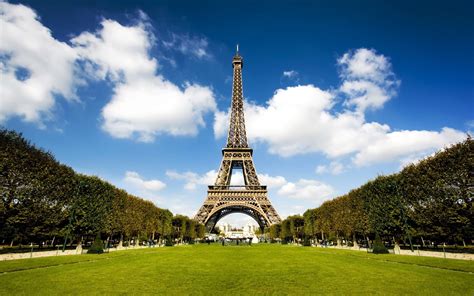 Eiffel Tower Paris France Hd Wallpaper Wallpaper Flare