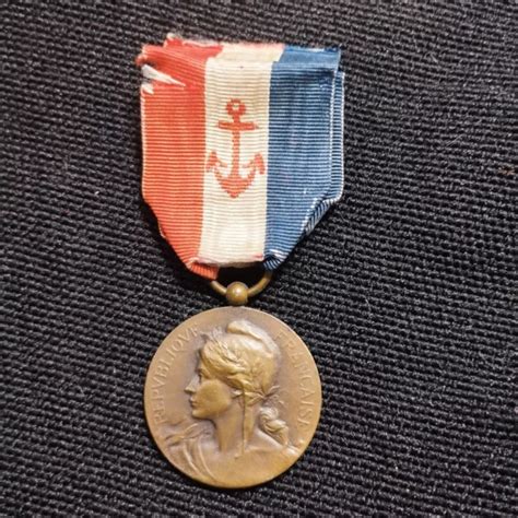 Q9A MÉDAILLE CIVILE française du ministère de la marine 1918 french