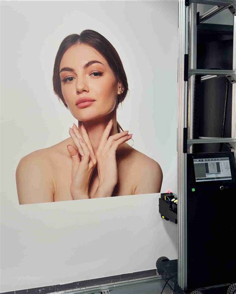 Users are debating how to print pictures for the best quality 11