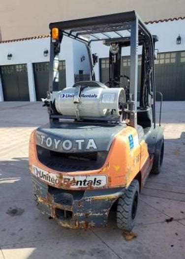 Used Toyota Fgu K Warehouse Forklift For Sale In Ventura Calif