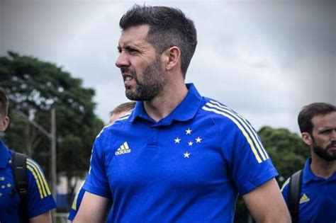 Treinador Do Cruzeiro Quase Treinou O Uruguai Na Copa Do Mundo De 2022