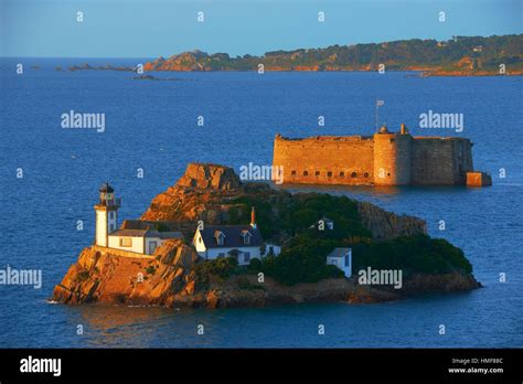 Leuchtturm Ile Louet Louet Insel Schlo Chateau Du Taureau Taureau