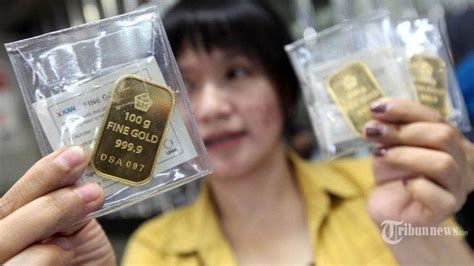 Harga Emas Antam Hari Ini Turun Sedikit Desember Cek Rinciannya