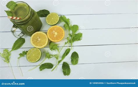 Groene Sap Detox Een Concept Van Gezonde Voeding En Groene