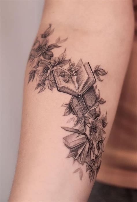 Pin By Sara Hughes On Tattoo In Bookish Tattoos Tasteful