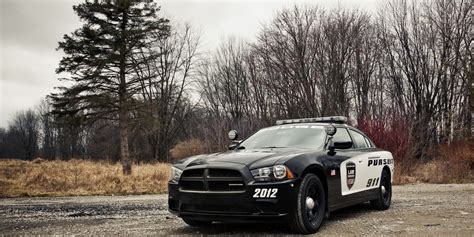 2012 Dodge Charger Pursuit Police Package Instrumented Test – Review ...