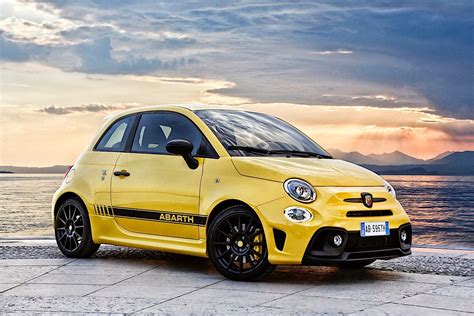 FIAT 595 Abarth - 2016, 2017 - autoevolution