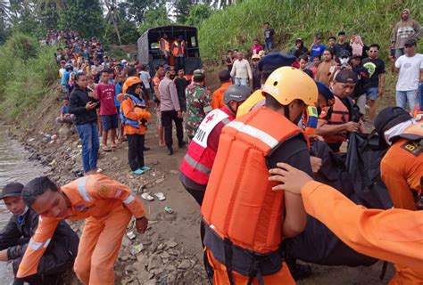 Akhirnya Tim Sar Gabungan Berhasil Temukan Korban Tenggelam Di Sungai