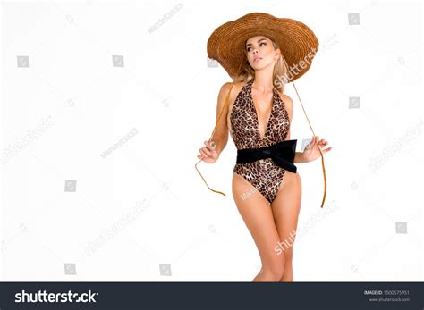 Elegant Sexy Woman Leopard Bikini On Stock Photo 1500575951 Shutterstock