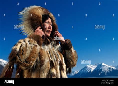 Inupiaq Eskimo Woman In Traditional Parka Sc Ak Winter Stock Photo