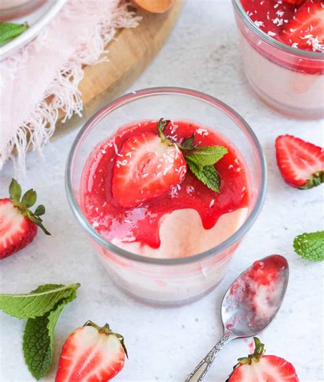 Strawberry Panna Cotta With Strawberry Sauce A Baking Journey