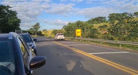 A Gazeta Motoristas Reclamam De Novos Quebra Molas Na BR 259 Em Colatina