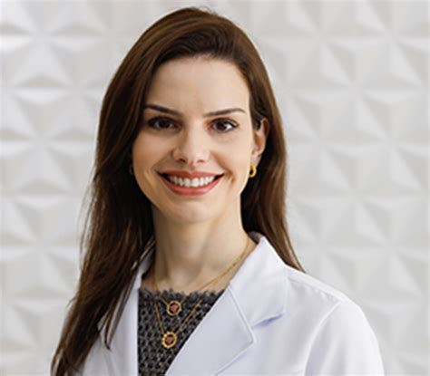 Dra Mariana Gonçalves Ferrer Oliveira Medicina de Excelência