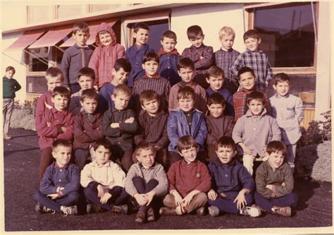 Photo De Classe Ce1 De 1967 Ecole Centrestouzilles Bagnols Sur Ceze