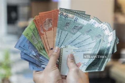 Ringgit Opens Higher On Track To Achieve RM4 50 Vs US Dollar At Year