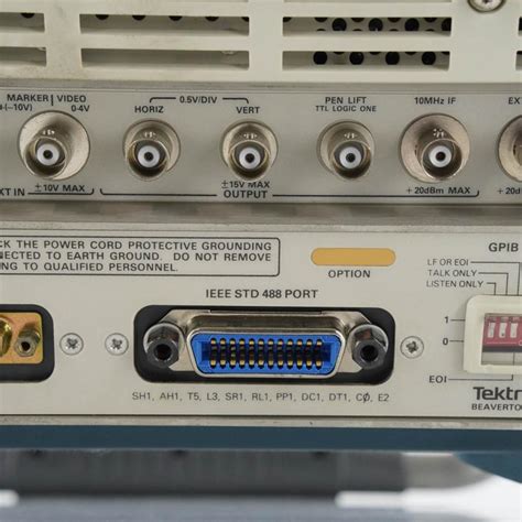 Jb Used Tektronix P Programmable Spectrum Analyzer