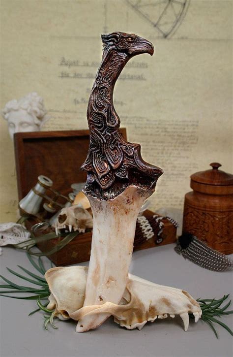 Dragon Tooth Abrasaax Dagger Copper Dragons Teeth Cool Swords