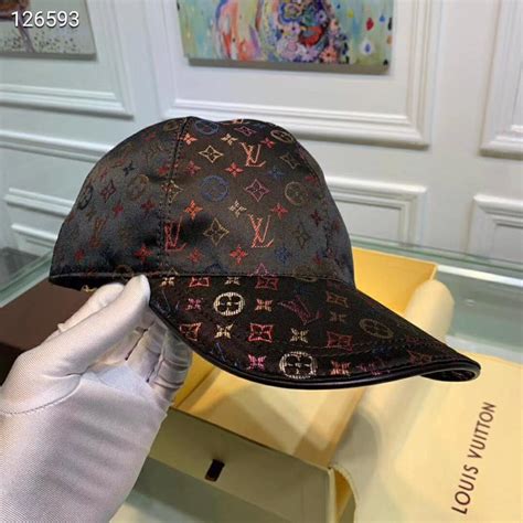 Mũ Louis Vuitton nam họa tiết logo màu ánh tím MNLV01 siêu cấp like