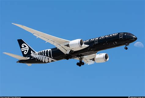 ZK NZE Air New Zealand Boeing 787 9 Dreamliner Photo By Peter