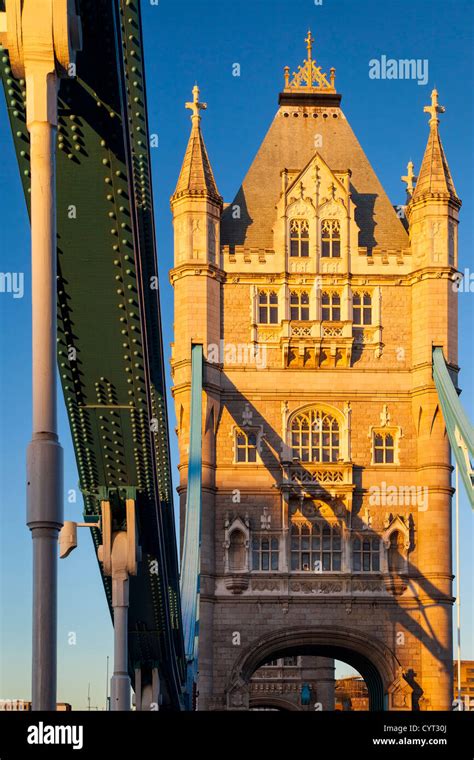 Landmark England Hi Res Stock Photography And Images Alamy