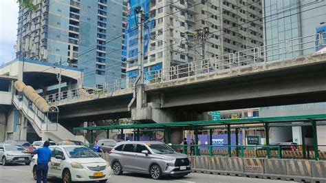 New Edsa Carousel Bus Station Gma Kamuning New Footbridge Mmsubway