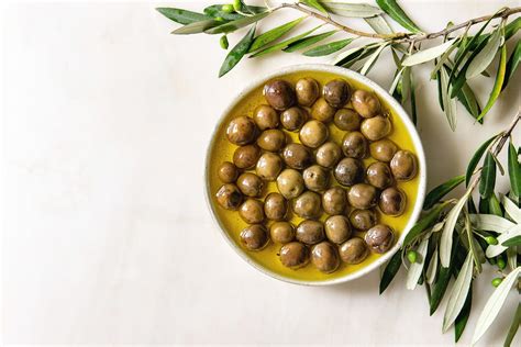 Top 10 Health Benefits Of Extra Virgin Olive Oil Evoo Kelly Powers