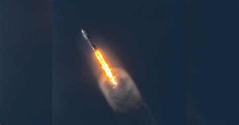 Spacex Starship Worlds Biggest Rocket Explodes During First Flight