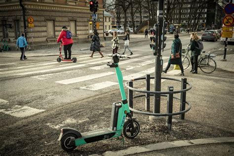 Tierin Sähköpotkulaudat Palaavat Turun Ja Raision Katukuvaan Uutiset