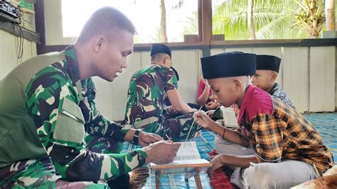 Bentuk Perhatian Anak Anak Di Papua Satgas Pamtas Ri Png Yonif Rks