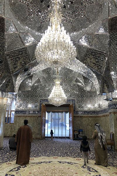 Men Inside One Of The Shrines Of The Great Mosque Of Kufa Great