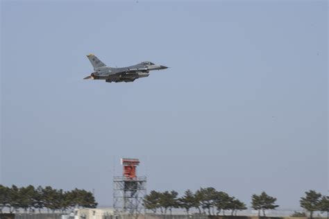 Wolf Pack Takes To The Sky Kunsan Air Base Commentaries