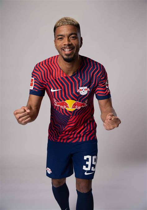 RB Leipzig ARG on Twitter CONFIRMADO Así se ve la nueva camiseta