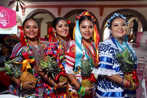 Día Internacional De Los Pueblos Indígenas 2018 Amealco Querétaro