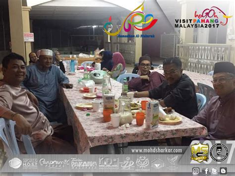 Mohd Sharkar S The Official Blog Majlis Berbuka Puasa Di Kediaman YM